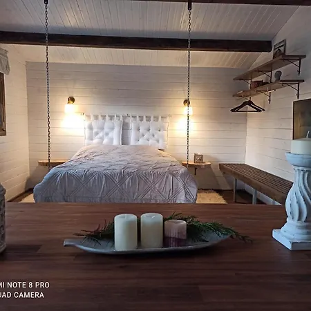 Luxury Wooden House Villa *