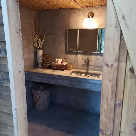 Luxury Wooden House Villa *